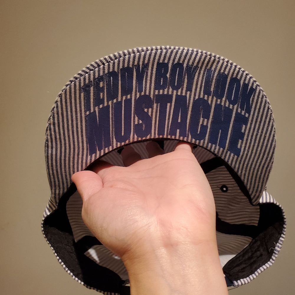 Cute cap - Picture 2 of 3